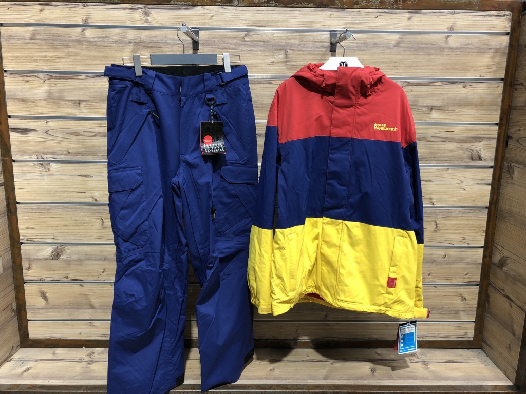 Sanitaire / Vêtements de ski / Hygiène