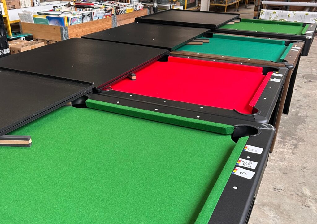 Papeterie ; Billards et Babyfoots ; Sabot